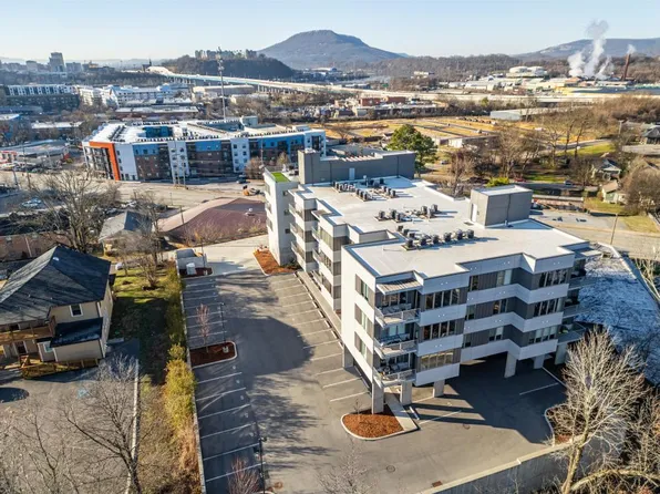 411 Fairpoint St #205, Chattanooga, TN 37405