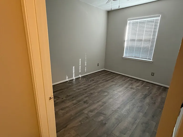 802 Harvard Pointe Dr — Photo 8