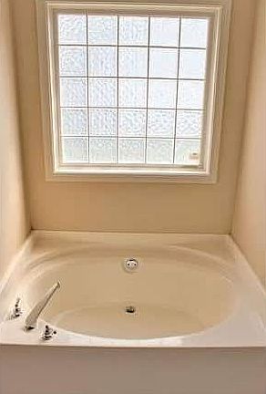 2nd image of 7831 Cambridge Dr