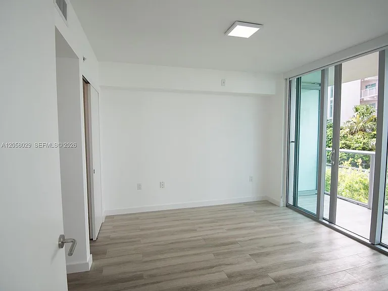 6620 Indian Creek Dr #301 — Photo 9