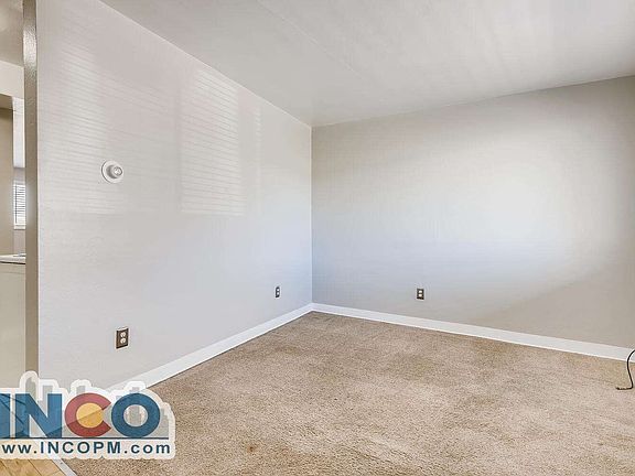 4th image of 5540 S Sherman St #11