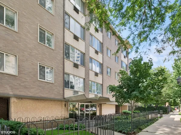 539 W Stratford Pl APT 310, Chicago, IL 60657