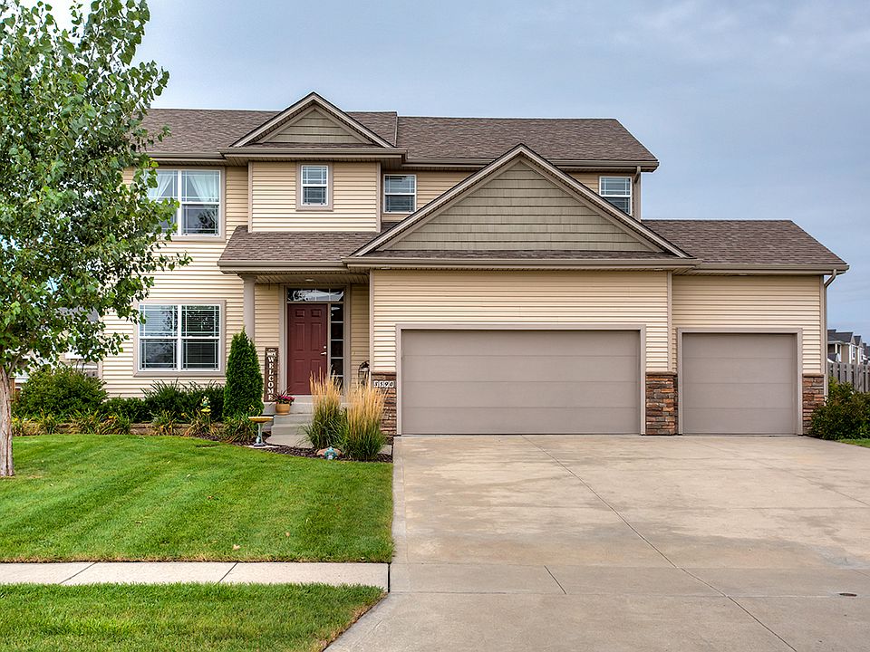 1st image of 8590 Parkside Cir