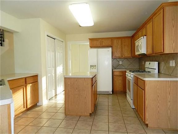 5th image of 13222 E Cypress Forest Dr