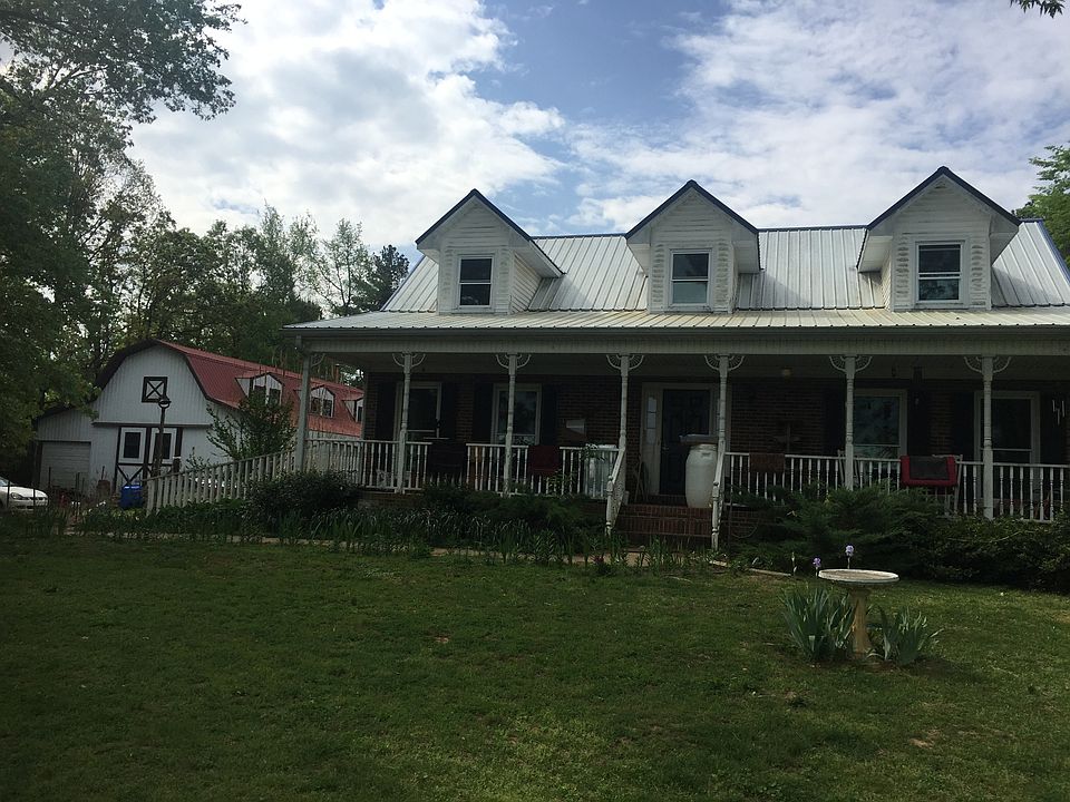 Home and Barn 
