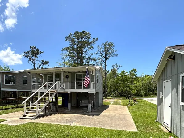 15781 Juniper Ln, Summerdale, AL 36580