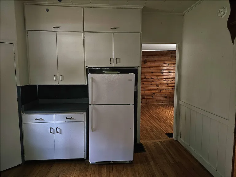 9 Rowley St #3 — Photo 9