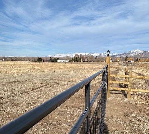 2nd image of 1452 Lamoille Hwy