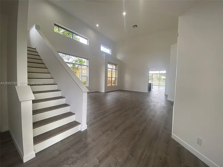 2486 Bay Isle Dr — Photo 10