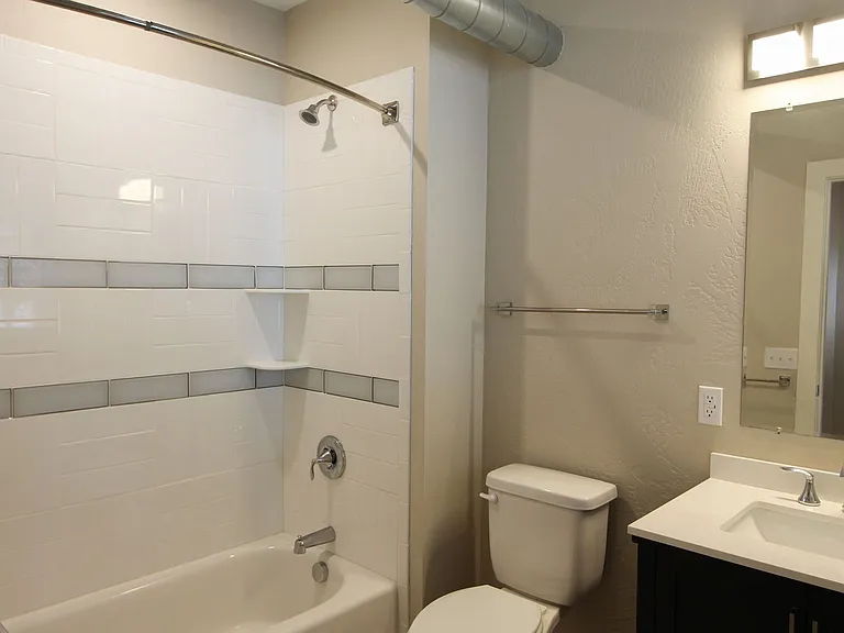 1119 S Braddock Ave — Photo 20