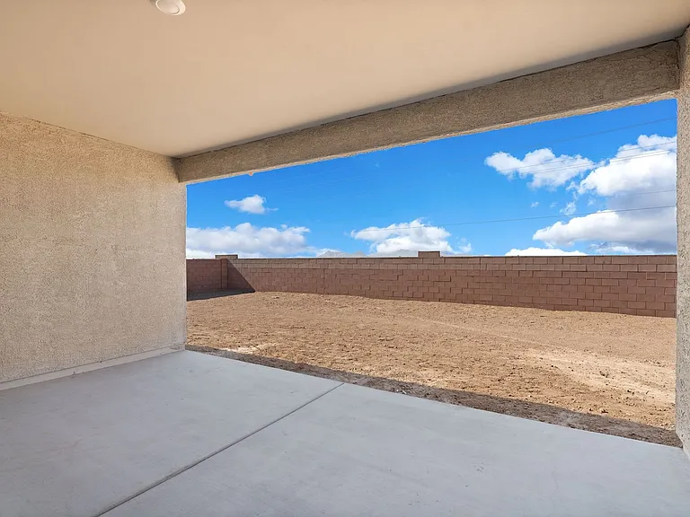 12417 W Old Farm Dr — Photo 10