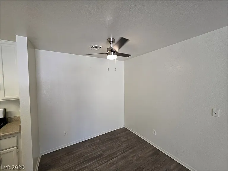 4865 S Torrey Pines Dr #106 — Photo 32