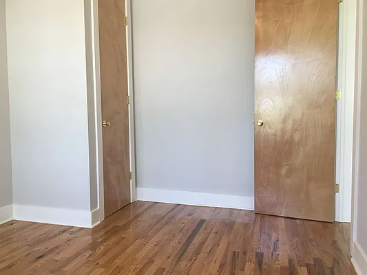 Rented by Lang Realty LLC | media 6