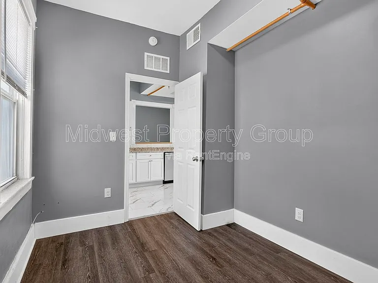 500 S 2nd St #5 — Photo 13