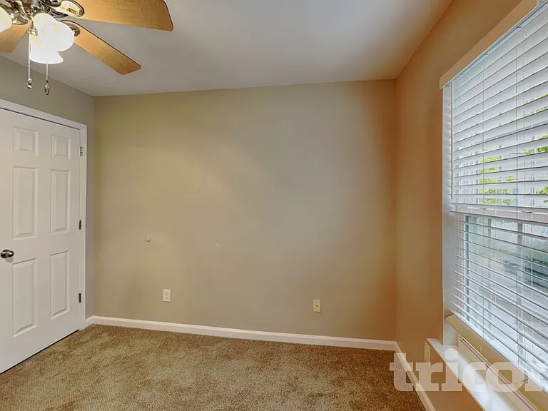 95 Shad Boat Ln — Photo 10