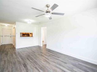 1945 NW 29th St APT 8, Miami, FL 33142