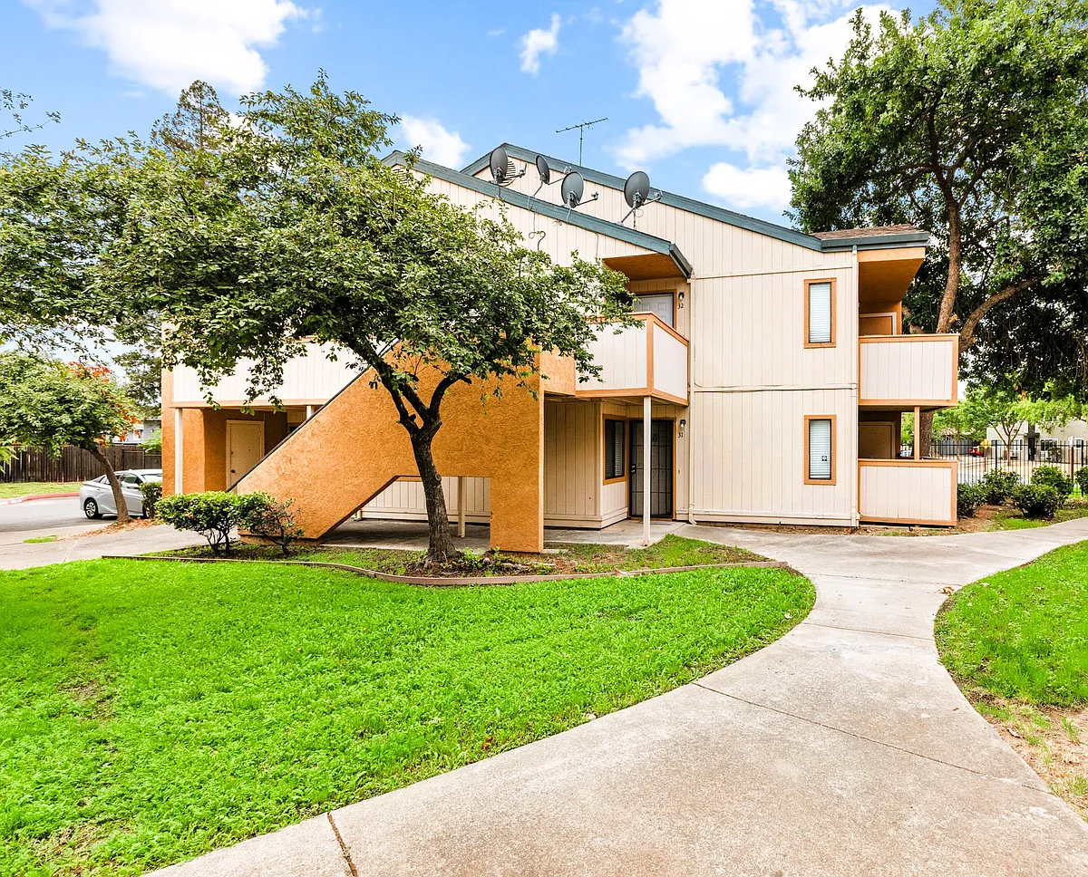 Building Photo - Fawn Terrace
