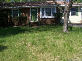 6243 Eagle Peak Dr, Charlotte, NC 28214