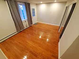 Rented by Metro Garden Realty NYC