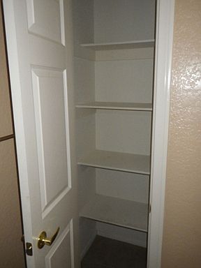 3rd image of 7338 Persia Ave