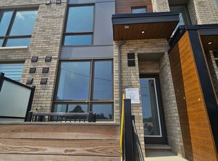 70 Green Gardens Blvd UNIT 2, Toronto, ON M6A0E6
