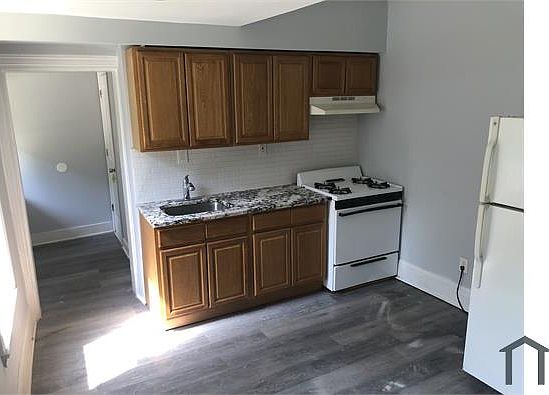 2nd image of 5508 Morton St #1