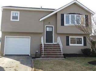 39 Lee St, Port Reading, NJ 07064