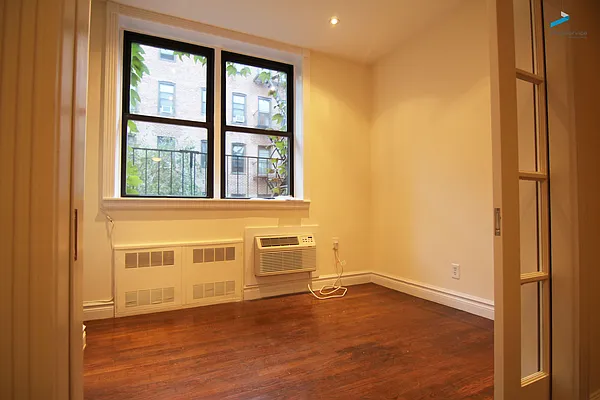 Rented by FirstService Realty (legacy) | media 20