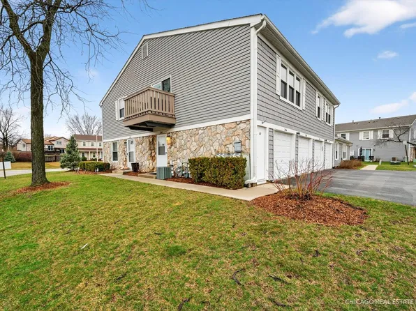 206 Nantucket Hbr #206, Schaumburg, IL 60193