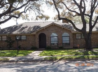 115 Berkshire Ln, Victoria, TX 77904