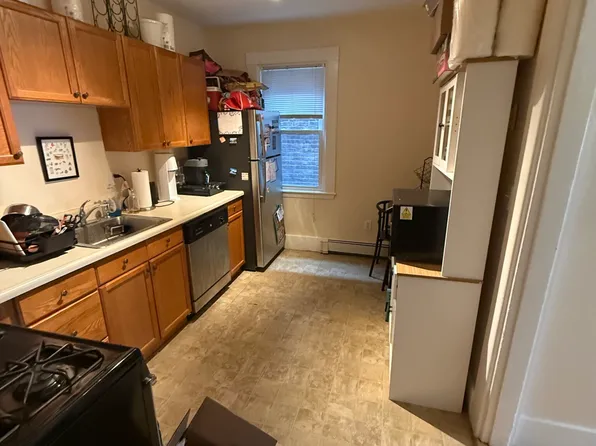 69 Gore St #2, Cambridge, MA 02141