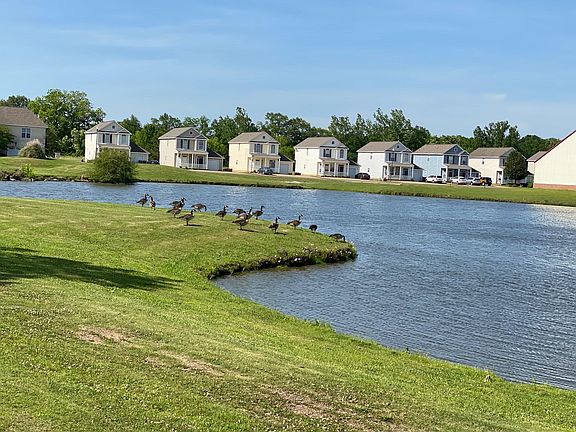 5th image of 786 Muirfield Dr