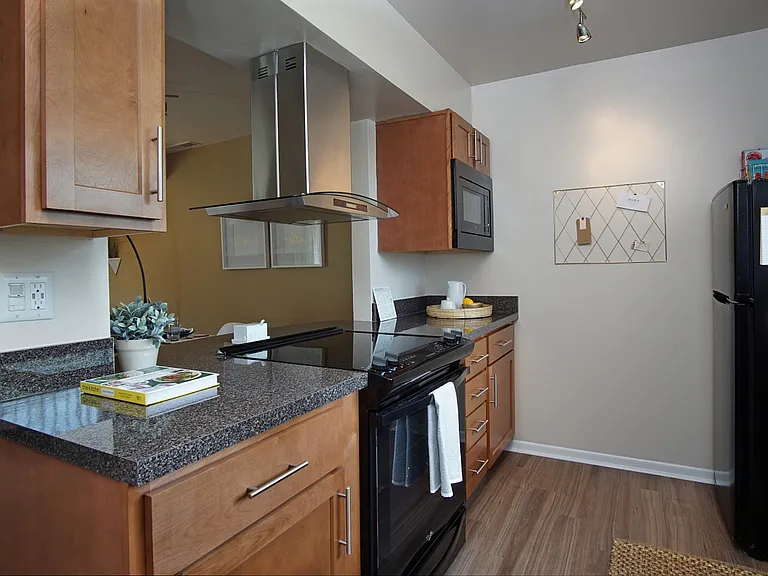 TGM McDowell Place — Photo 1