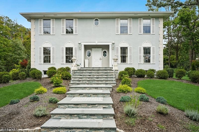 1st image of 7 Gordon Rd