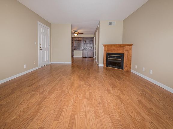 4th image of 1280 Middle Tennessee Blvd APT E3