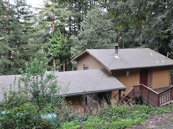 2nd image of 1100 Country Club Dr