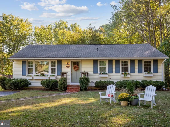 213 Pennick Dr, Stevensville, MD 21666