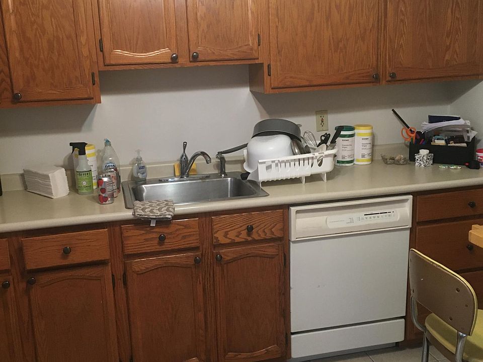 2nd image of 22 Cook Ave