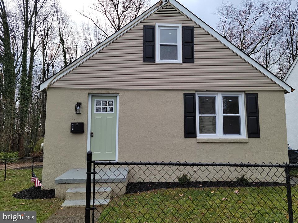 1st image of 300 Odessa Ave