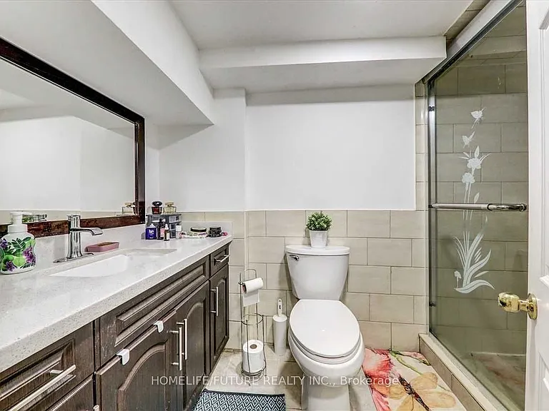 455 Staines Rd #BASEMENT — Photo 4