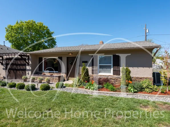 109 Cedar, 109 NE Cedar Ave #1, College Place, WA 99324