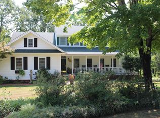 615 Edgewater Cv, Heber Springs, AR 72543