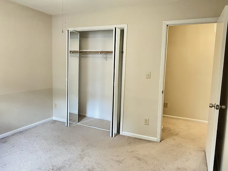 118 Greenwood Pl #D — Photo 19