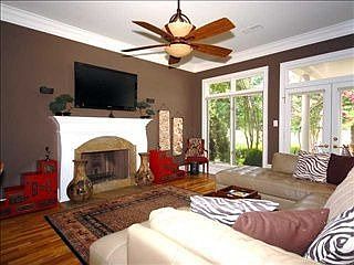 5th image of 8674 Southwind Dr