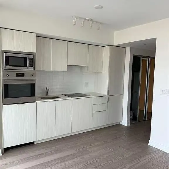 11 Wellesley St W #1312 — Photo 3