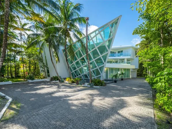 480 Ocean Blvd, Golden Beach, FL 33160