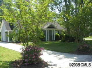 10519 Queensmead Cres, Charlotte, NC 28273