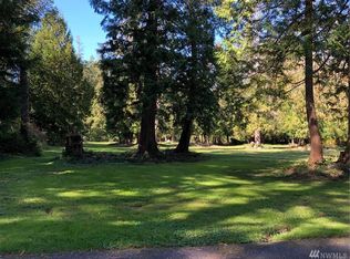 215 Elizabeth Dr, Point Roberts, WA 98281