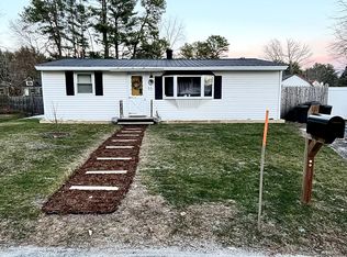 55 Heath Ln, Auburn, ME 04210