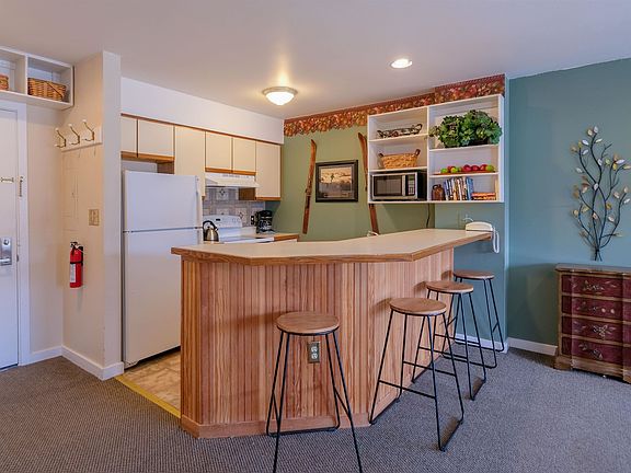 2nd image of 318 Mountain Road #A304